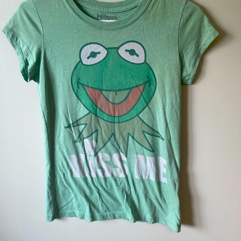 Kermit Kiss Me T-shirt Size Large